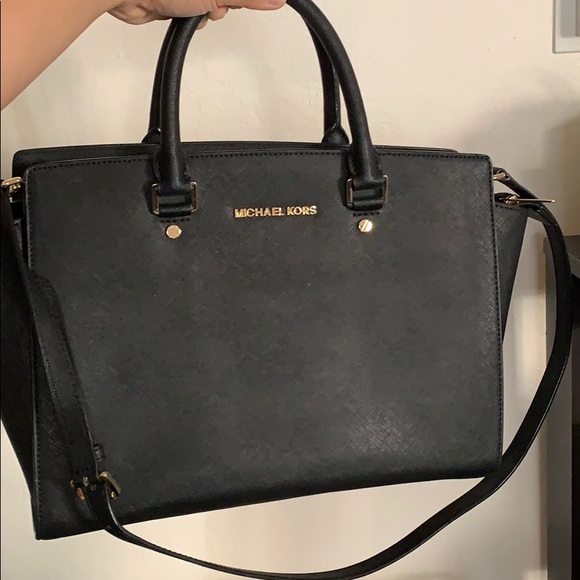 Michael Kors - Selma Large Leather Satchel - Picture 4 of 4